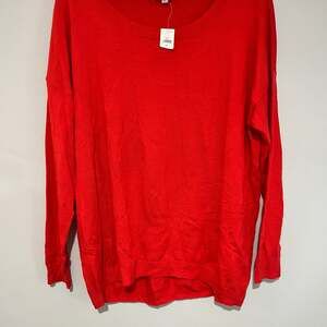 Gap Red Wool Blend Crewneck Sweater, Woman’s size XL